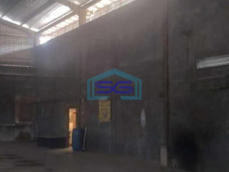 Disewakan Gudang Akses Container 40 Feet Luas Tanah 1300 m² Lokasi di Bekasi