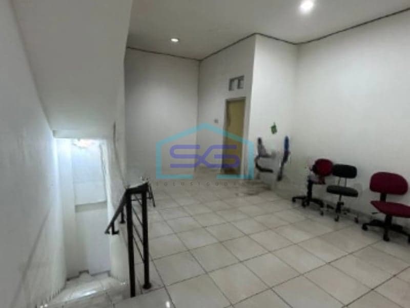 Dijual Ruko di Kawasan Niaga Jalan Sederhana, Kota Bandung LB 180 m²