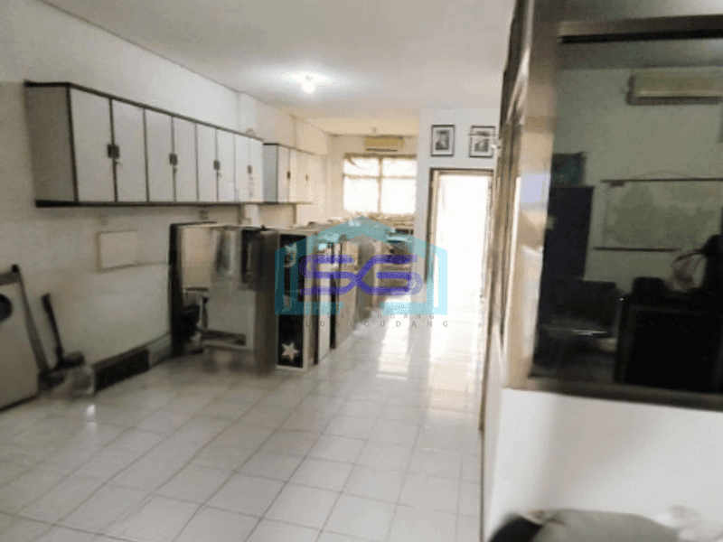 Dijual Ruko Lokasi Ramai dan Strategis di Batununggul Bandung Luas Bangunan 300 m²