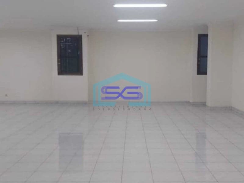 Disewakan Gudang Siap Pakai Di Jl. Adisucipto Solo Luas Tanah 887m2