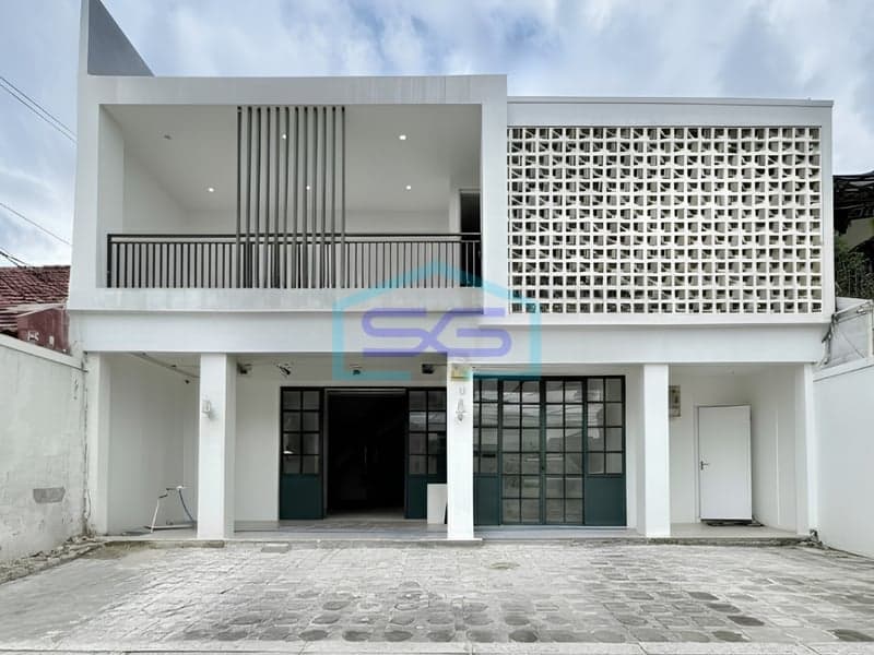 Dijual Ruang Usaha di Kebayoran Baru Jakarta Selatan Luas Tanah 208 m²