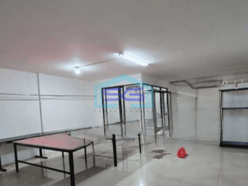 Disewakan Ruang Usaha Luas Bangunan  1400 m² di Semper Jakarta Utara