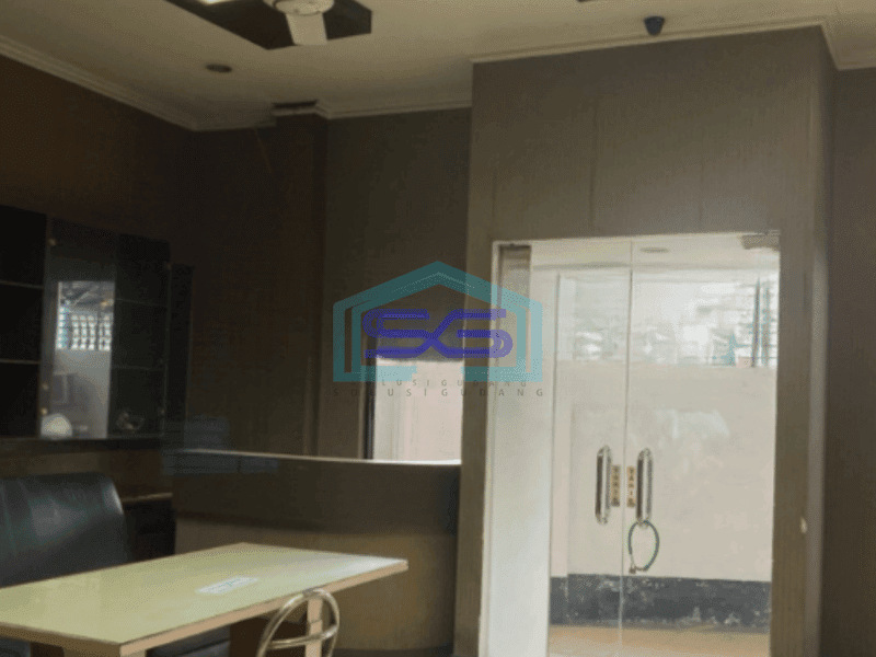 Disewakan Ruang kantor Di Tebet Luas Bangunan 84 m²