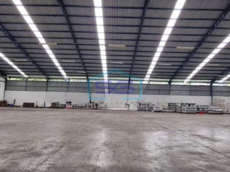 Disewakan Gudang Bagus Siap Produksi di Arcamanik, Kota Bandung LB 1800 m²