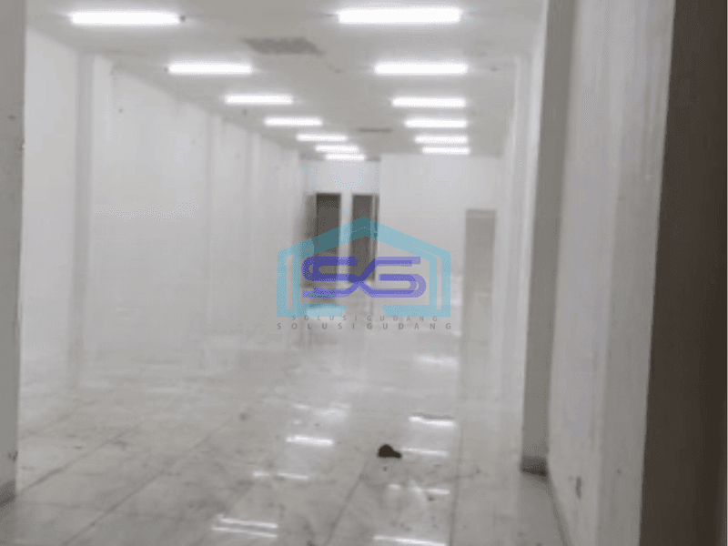 Dijual Ruko Luas Bangunan 450 m² di Tambora Jakarta Barat