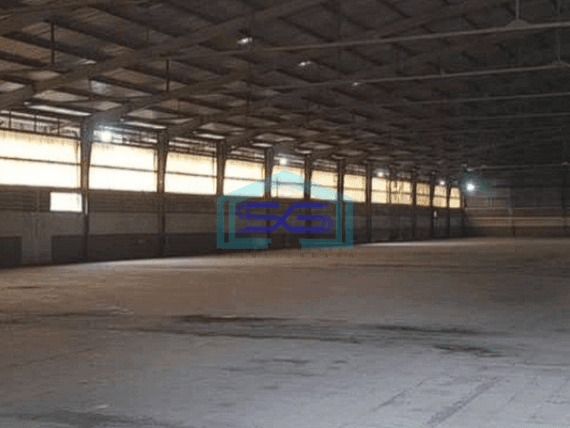 Disewakan Gudang Pinggir Jalan Masuk Container 40 feet LB 4800m2 di Bogor
