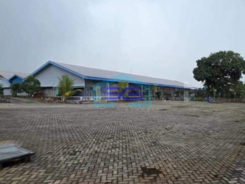 Dijual New Gress Pabrik / Gudang Kontainer 40 Feet Parkir Luas di Pandaan Pasuruan Jawa Timur LT 14000m2