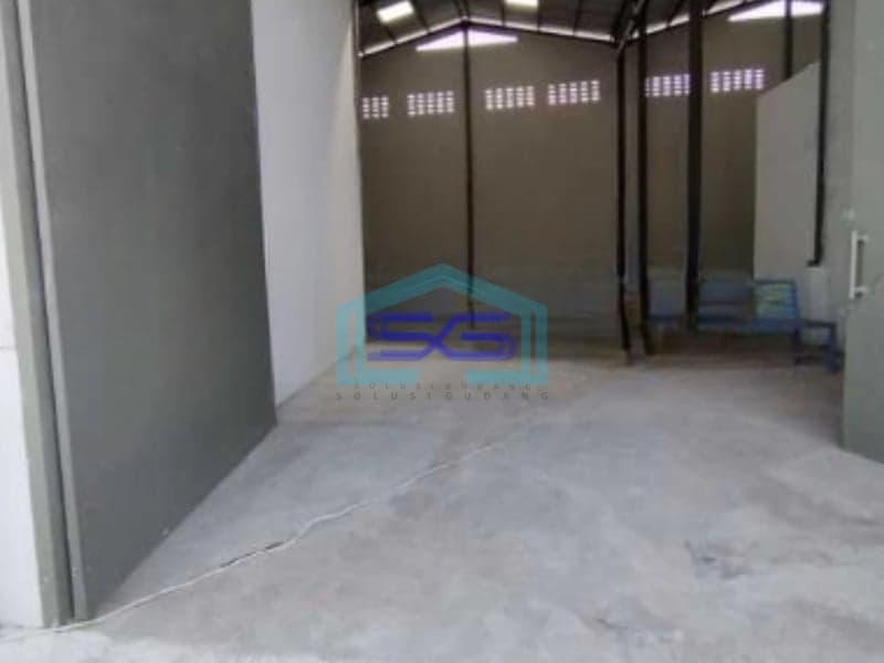 Disewakan Gudang Luas Tanah 288 m² Lokasi Kosambi Tangerang