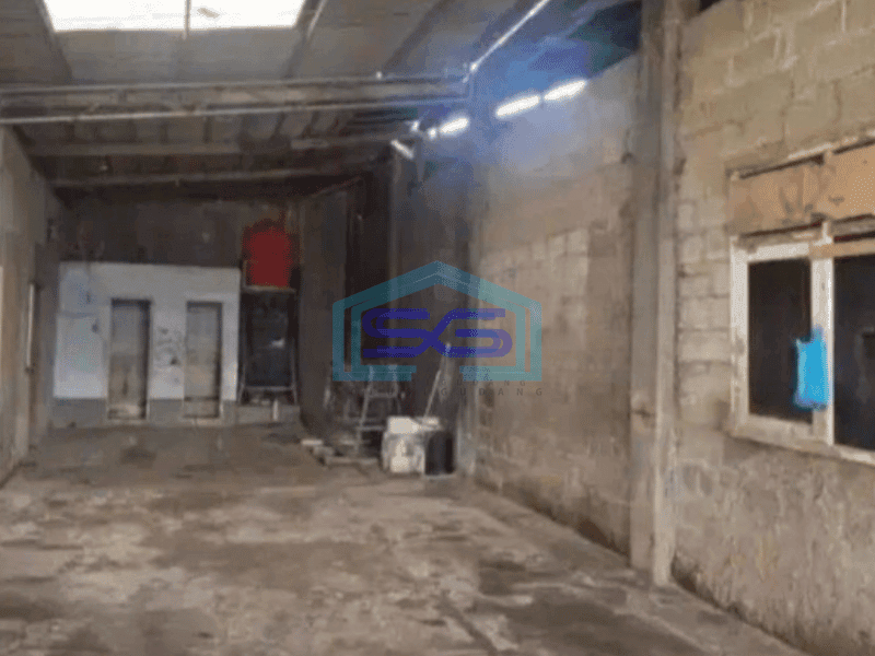 Dijual Gudang Ada Kantor Siap Pakai Luas Bangunan 600 m² di Pasar Kemis Tangerang