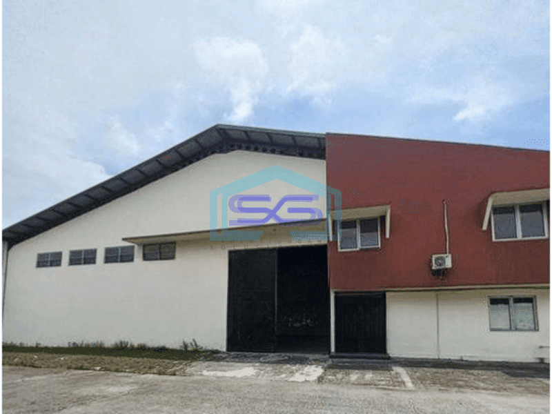 Dijual gudang besar muat container 40 feet di Jatake