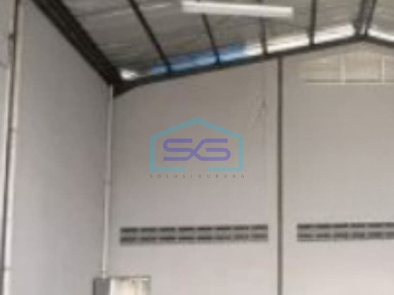 Warehouse for Rent Land Area 360 m² Located in Tangerang Banten Good Condition