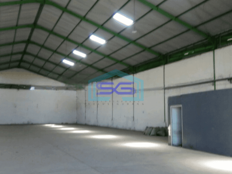 Disewakan Gudang Luas Bangunan  4268 m² Lokasi Strategis di Parang Loe Makassar