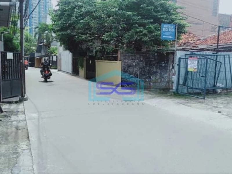 Dijual Ruang Usaha di Pinggir Jalan Dekat Pondok Indah Terogong, Jakarta Selatan Luas Bangunan  150 m²