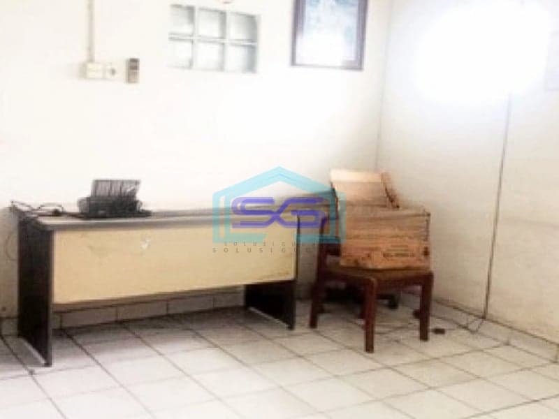 Dijual Gudang 2 Lantai Bisa Untuk Pabrik Ringan Dekat Ring Road, SHM di Kamal Jakarta Utara LB 1700m2