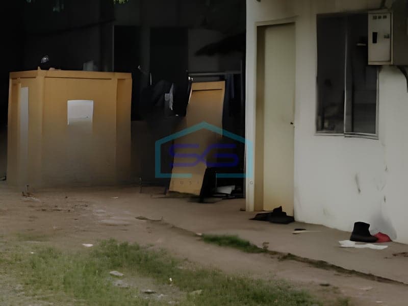 Dijual Gudang Akses Container Luas Tanah 965 m² Lokasi di Curug Tangerang Banten