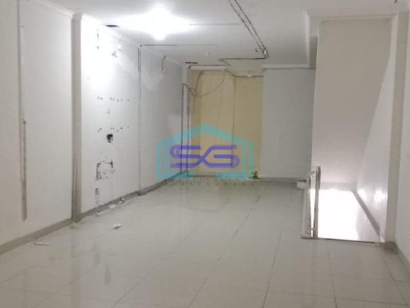 Dijual Ruko Di Green Lake City Jakarta Barat Siap Huni LB 236m2