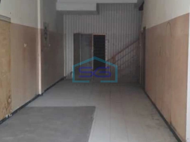 Shophouse for Sale 220 m² Building Area Located in Surabaya City