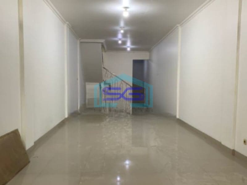 Dijual Ruko Utama Sakti Wijaya Kusuma Jelambar Grogol Petamburan Jakarta Barat Luas Bangunan  250 m²