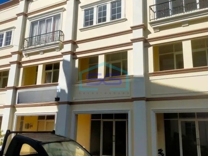 Disewakan Ruko Cocok Buat Kantor dan Usaha di Mapanget, Manado Sulawesi Utara Luas Bangunan 600m²