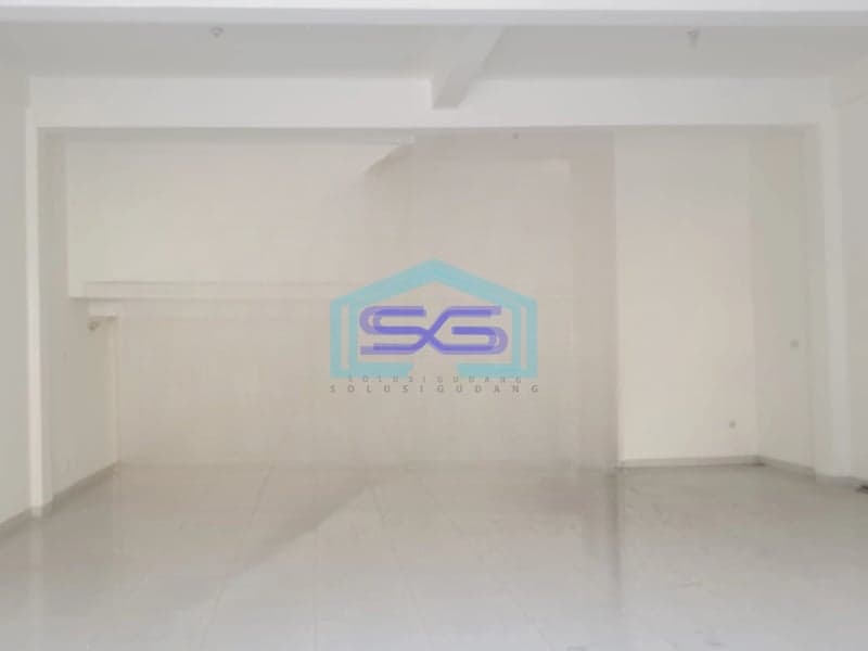 Disewakan Ruko 2 Lantai Luas Tanah  195 m² Lokasi Blimbing Malang