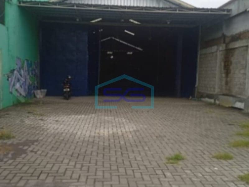 Disewakan Gudang Akses Tronton Pinggir Jalan Dekat Ringroad Selatan Bangunharjo, Bantul LT 648 m2