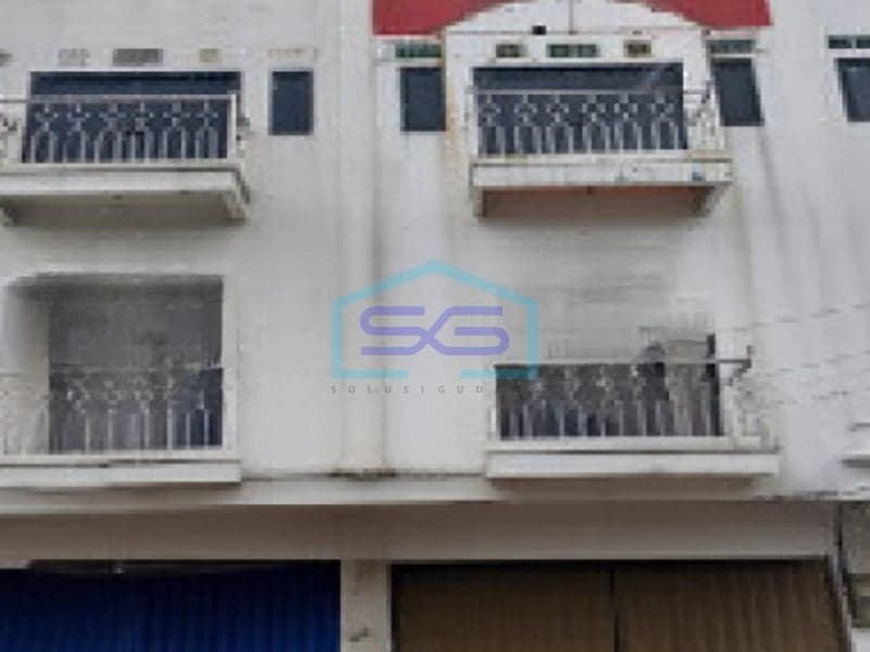 Disewakan Ruko Luas Bangunan 288 m² Lokasi di Jakarta Timur