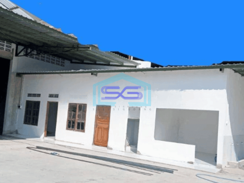 Disewakan Gudang Luas Tanah  1980 m² Akses Container di Kartosuro Solo