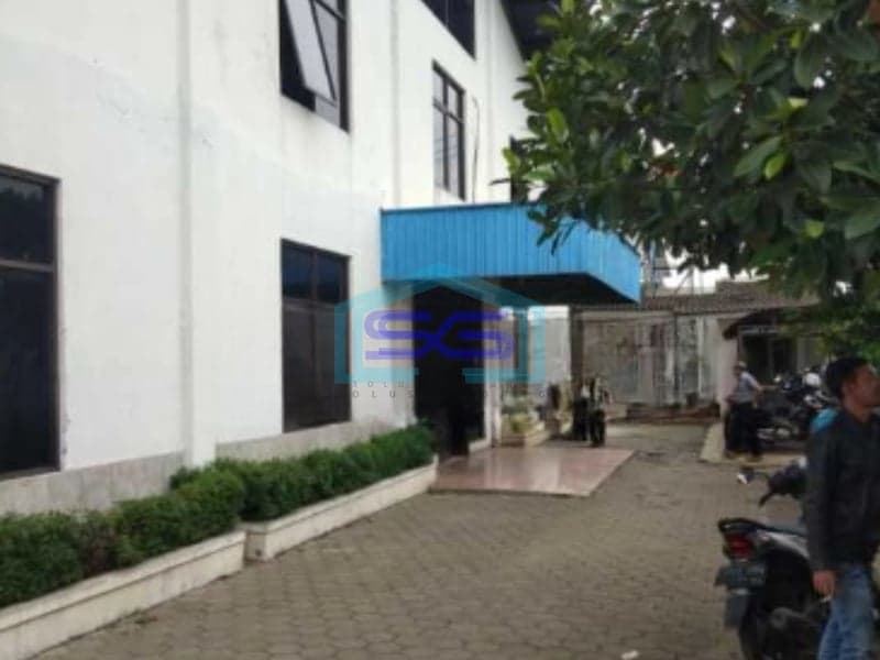 Dijual Gudang Bagus di Cilampeni Bandung Luas Bangunan  2800 m²