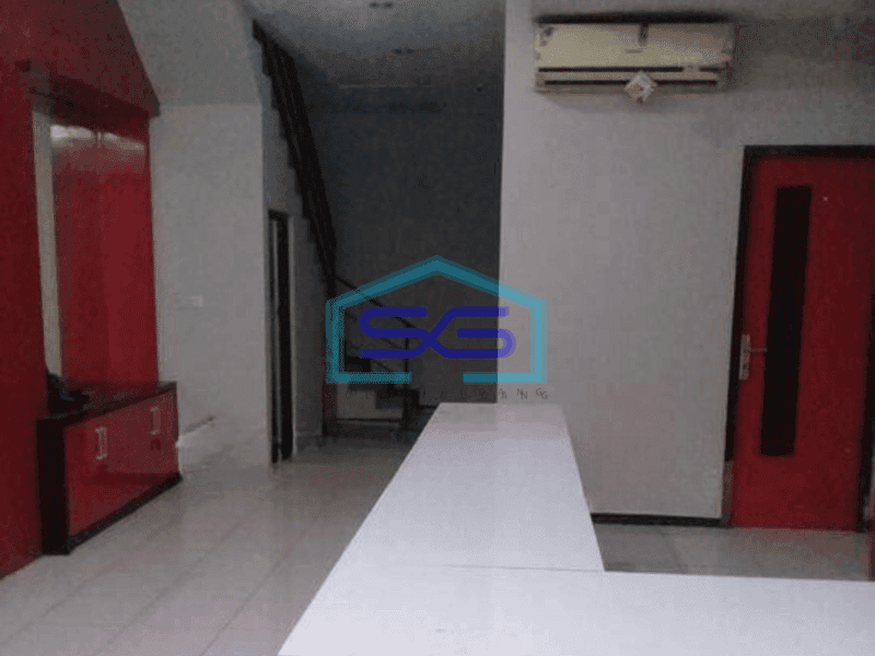 Ruko Disewakan 3 Lantai Parkiran Luas di Buah Batu Bandung