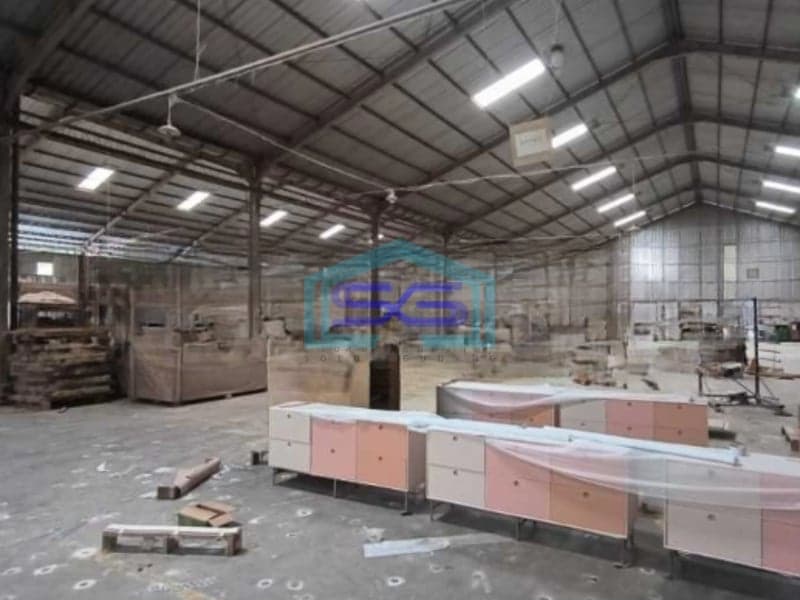 Dijual Gudang Lokasi Strategis Luas Bangunan 3700 m² di Jepara Jawa Tengah