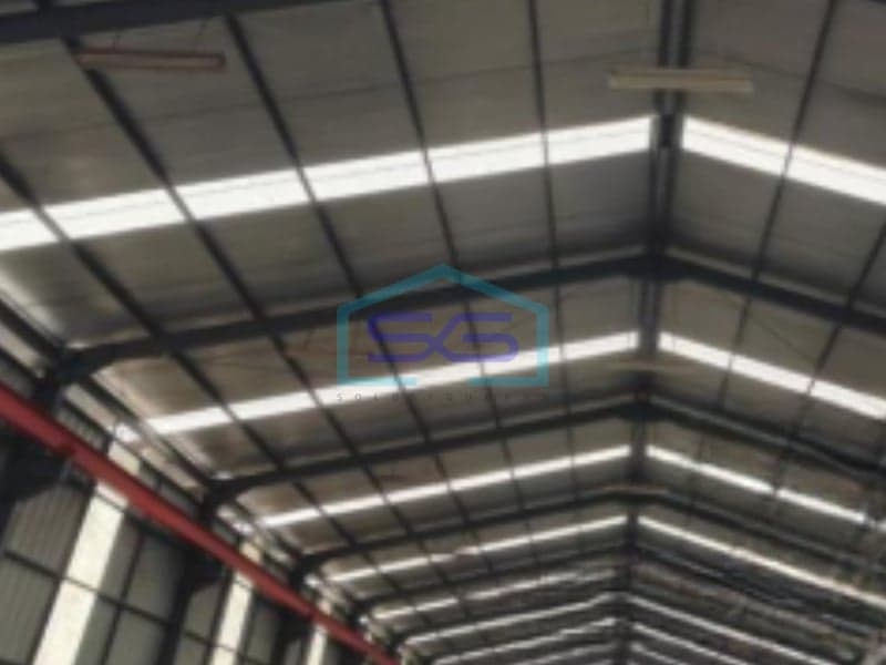 仓库出售 建筑面积 6299 平方米 位于西爪哇茂物 Gunung Putri