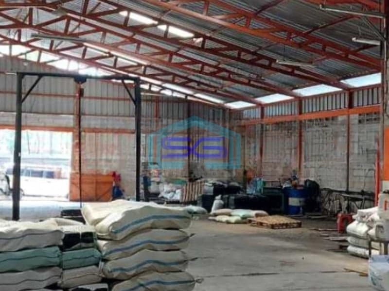 Disewakan Gudang Luas Tanah 1000 m² Akses Container 40 feet di Tangerang