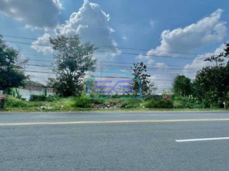 Dijual Tanah Strategis Pinggir Jalan Raya di Jalan Adi Sucipto Colomadu Jawa Tengah LT 2040m2