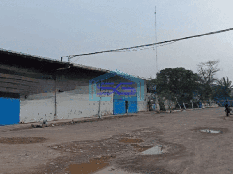 Disewakan Gudang Luas Bangunan  1320 m² di Kalideres Jakarta Barat