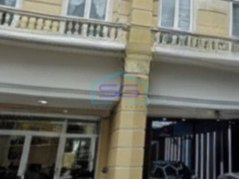 出租 3 层商住两用楼 建筑面积 202 平方米 位于 坦格朗 Gading Serpong