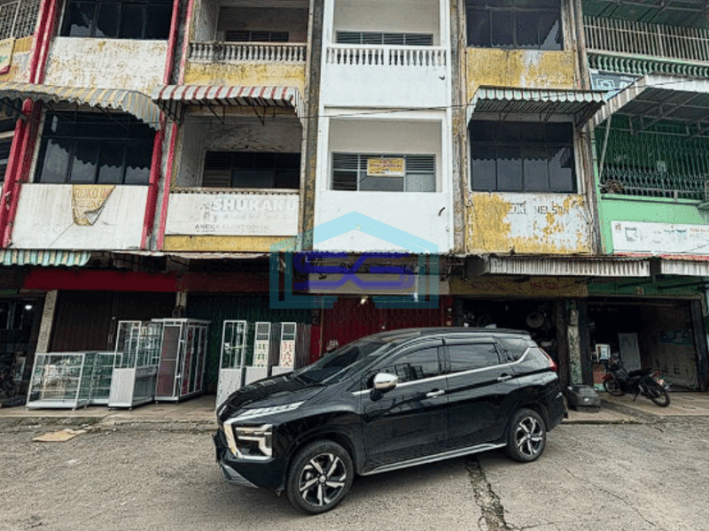 Dijual 1 Unit Ruko Strategis di Pasar Lemabang Jalan Bambang Utoyo, Palembang LB 240m2
