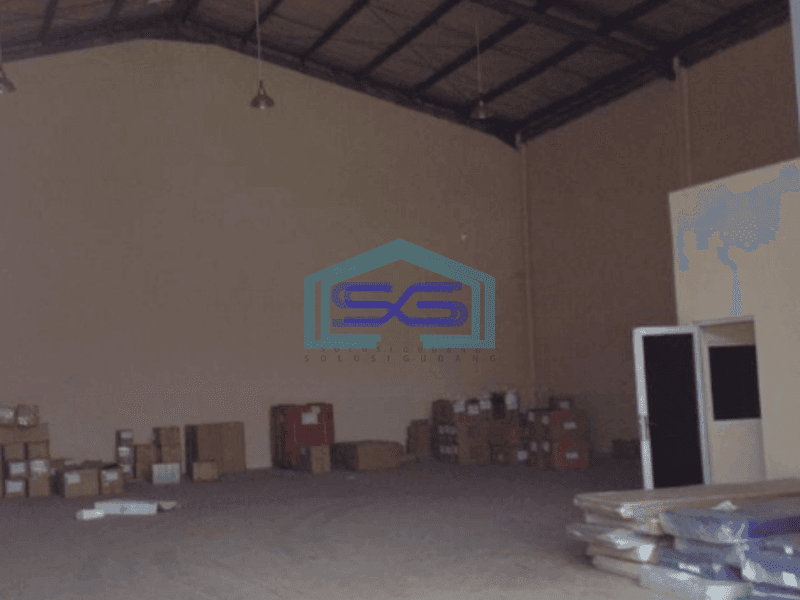 Disewakan Gudang Lokasi Strategis dan Bebas Banjir Luas Tanah 360 m² di Cipondoh Tangerang