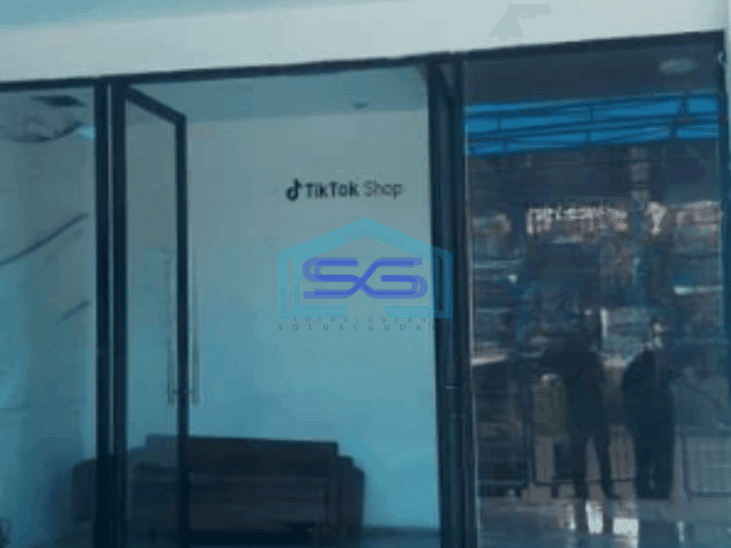 Disewakan Ruko Luas Bangunan  680 m² di Kelapa Gading Jakarta Barat