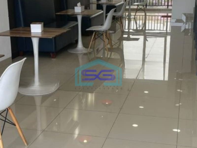 Disewakan Ruko Luas Bangunan   270 m² di Pantai Indah Kapuk Jakarta Utara
