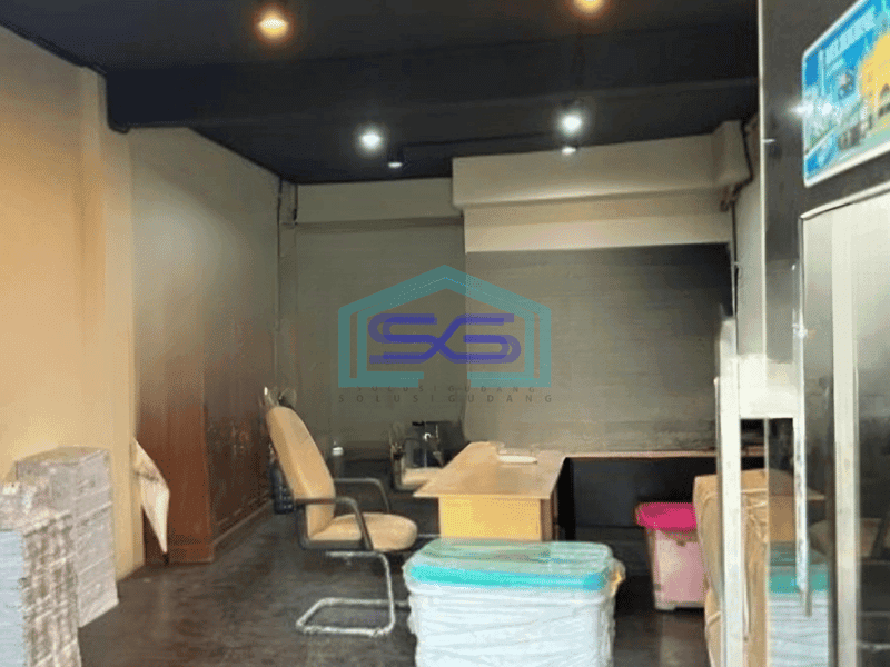 Disewakan Ruko Luas Bangunan 280 m2 Lokasi Pluit Jakarta Utara