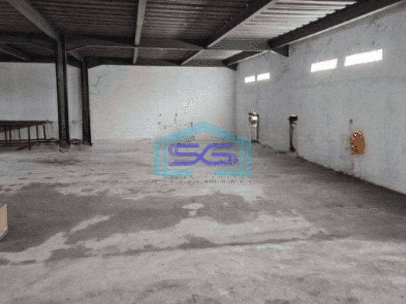 Disewakan Gudang Bagus Luas Bangunan  985 m²  Bebas Banjir di Benda Tangerang