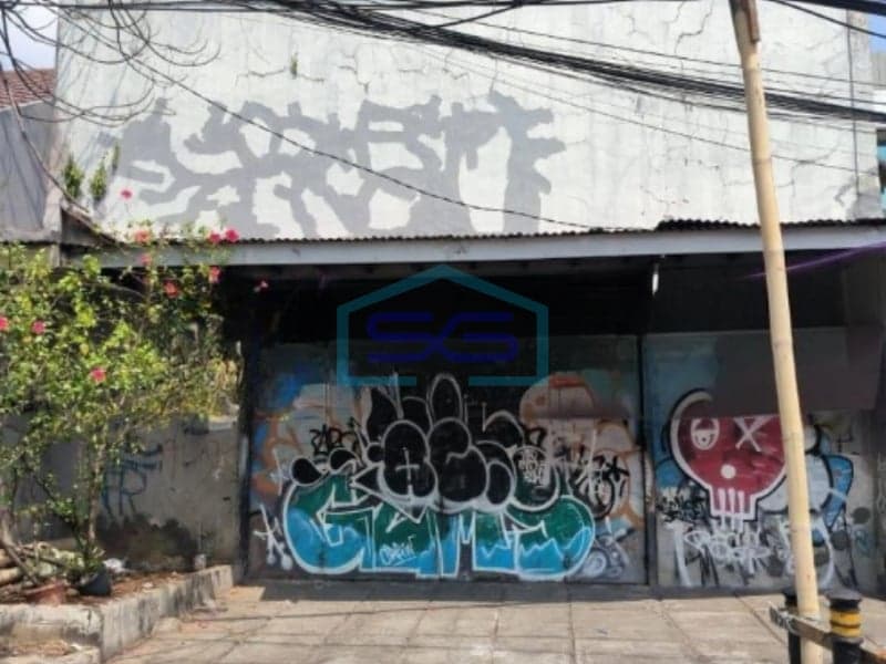 Warehouse for Rent in Jatinegara, East Jakarta Building Area 523 m²