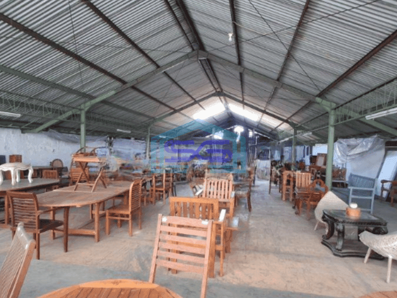 Disewakan tempat usaha bonus parkiran extra luas di jalan utama by pass Kuta Bali