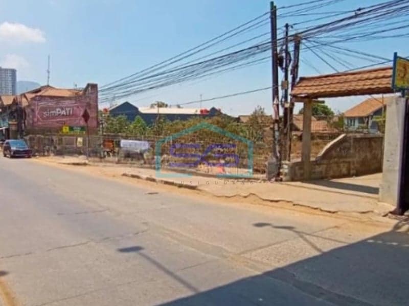 Disewakan Tanah Strategis di Jatinangor Mainraod Bandung Luas Tanah 2998 m²