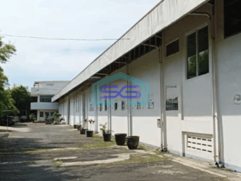 Dijual Gudang Luas Bangunan 2218 m² Lokasi Muara Baru Jakarta Utara