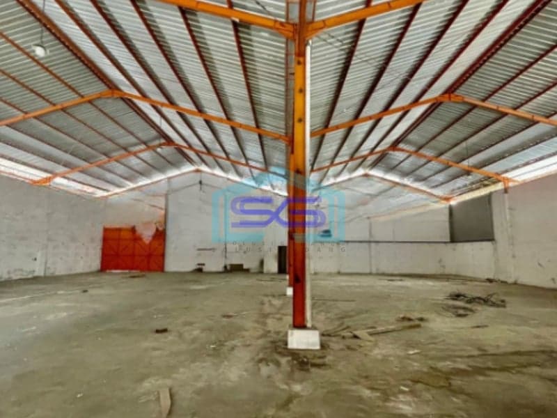 Disewakan Gudang Strategis Akses Kontainer Dekat Solo Baru Luas 800m2