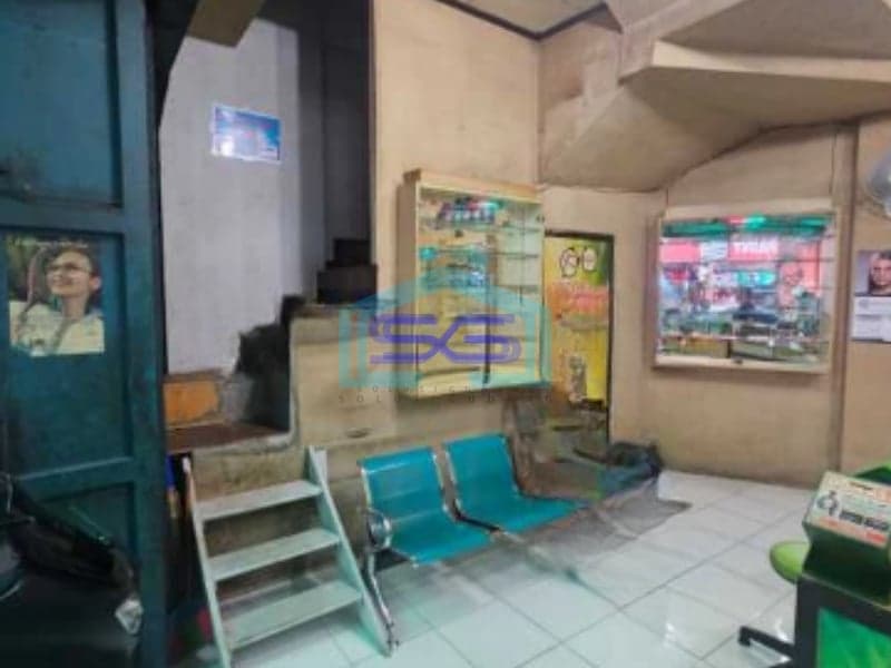 Dijual Ruko Bagus di Jl. Kiaracondong Bandung Lokasi Sangat Strategis LB 101m2