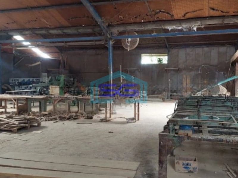 Dijual Gudang Akses Container Luas Bangunan 5000 m² Lokasi Demak Jawa Tengah
