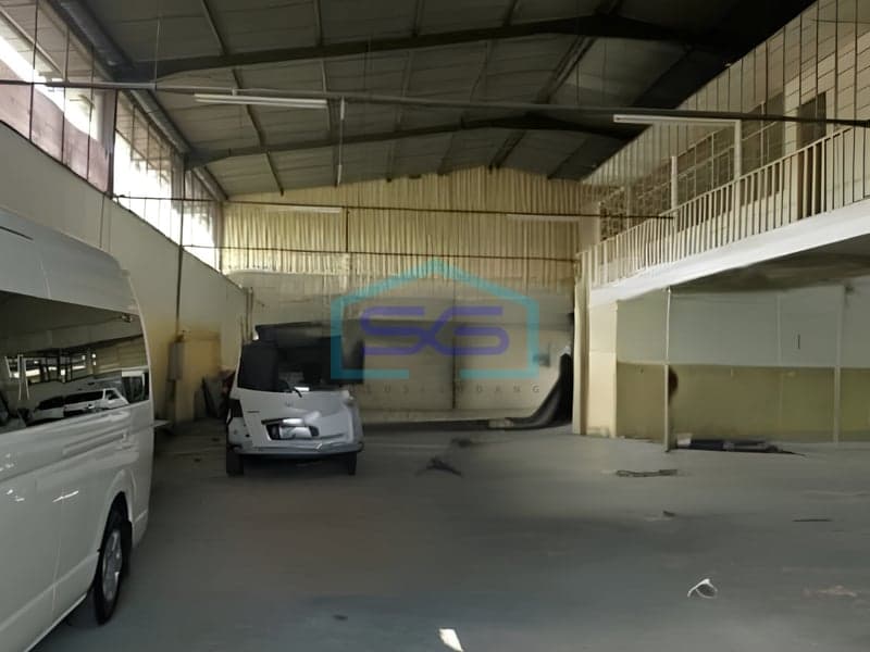 Dijual Gudang Luas Strategis di Bandung Jawa Barat Luas Tanah 1315 m²