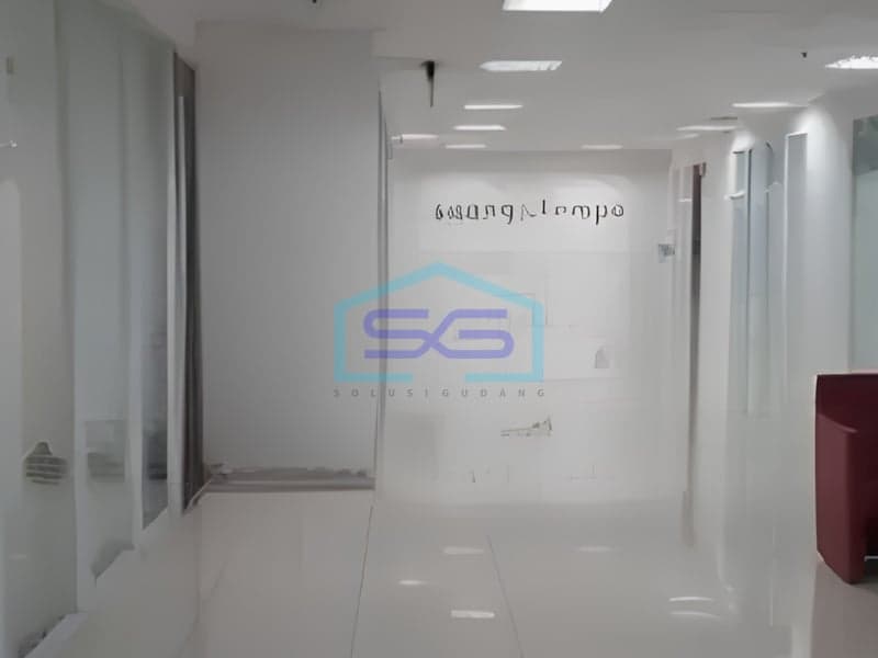 Disewakan Ruang Usaha di Palmerah, Jakarta Barat LB 300 m2